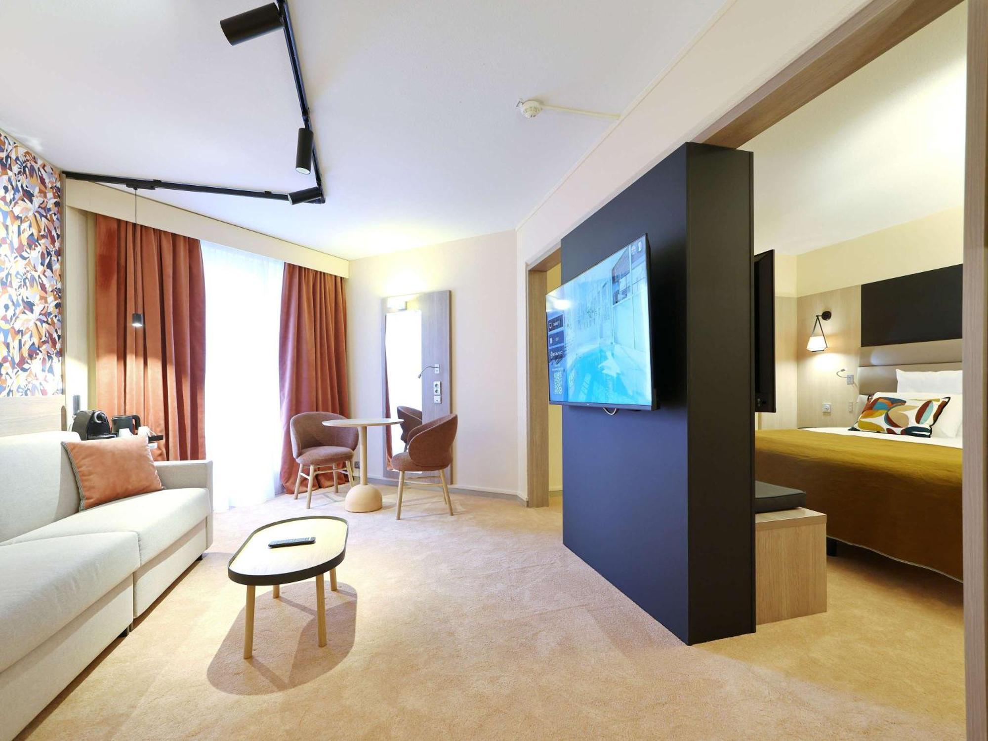 Mercure Grenoble Centre Porte Des Alpes Екстериор снимка
