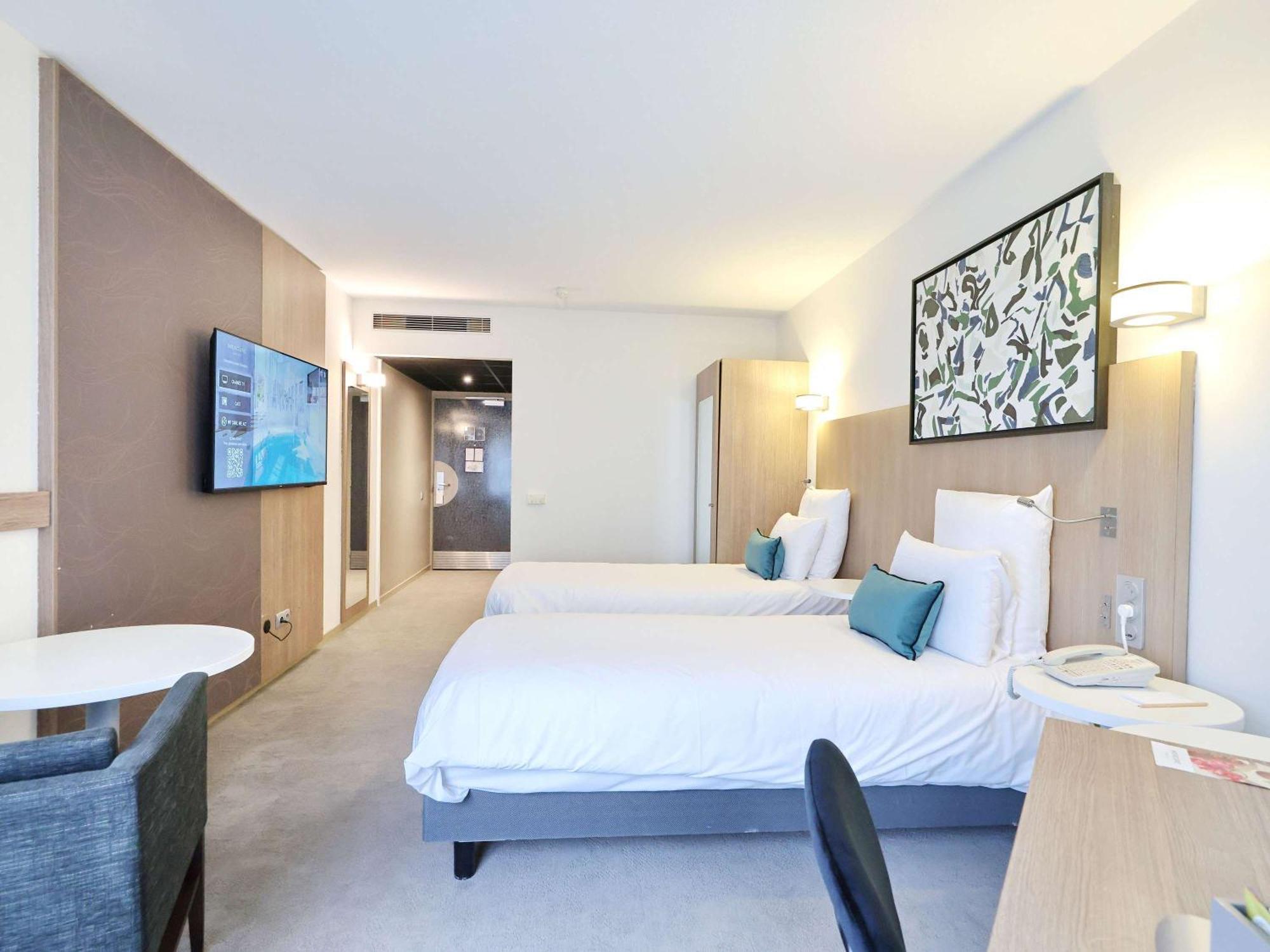 Mercure Grenoble Centre Porte Des Alpes Екстериор снимка