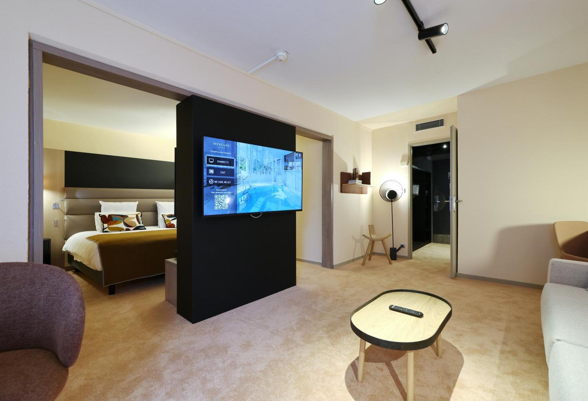 Mercure Grenoble Centre Porte Des Alpes Екстериор снимка