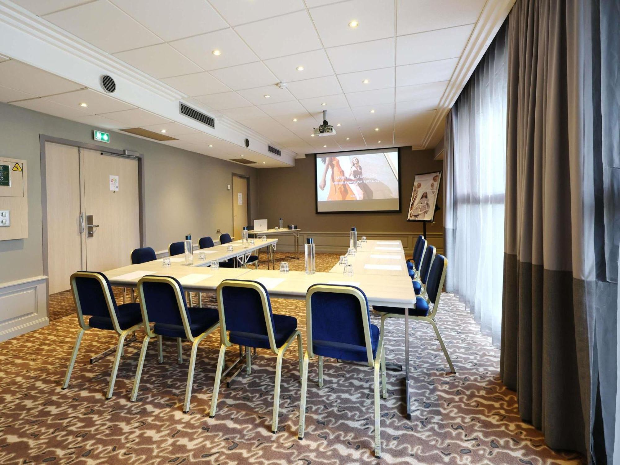 Mercure Grenoble Centre Porte Des Alpes Екстериор снимка