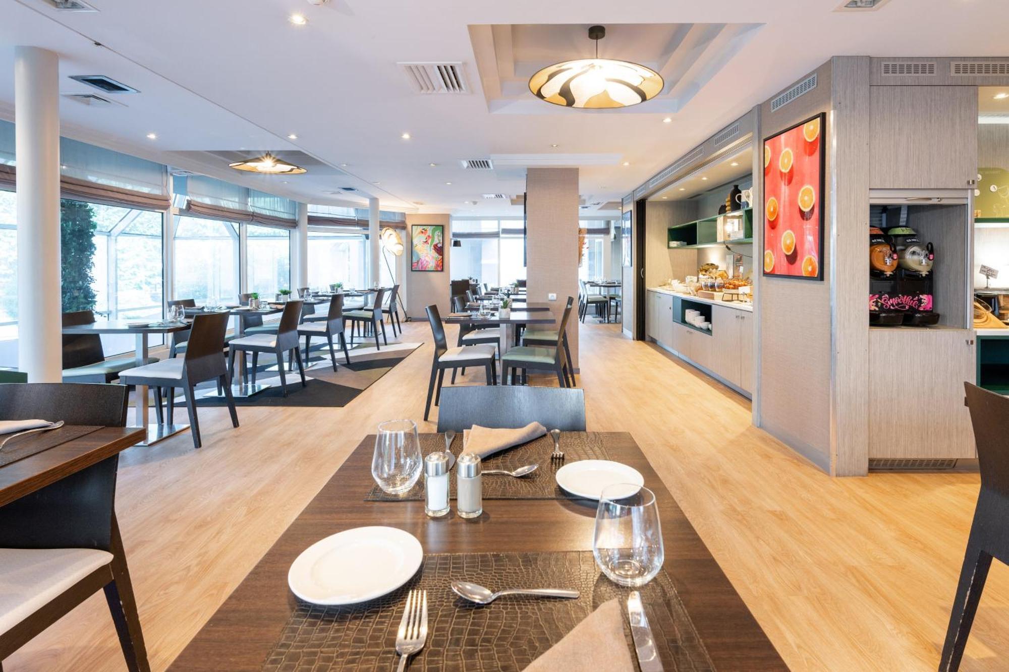 Mercure Grenoble Centre Porte Des Alpes Екстериор снимка