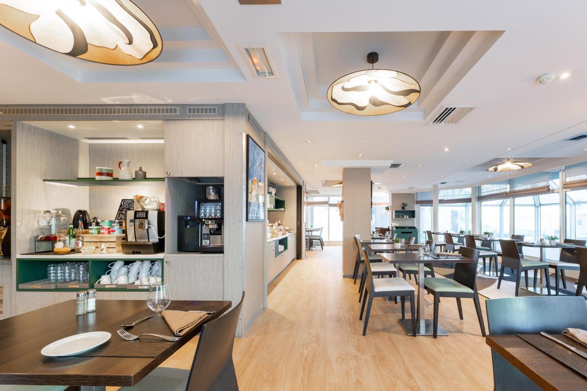 Mercure Grenoble Centre Porte Des Alpes Екстериор снимка