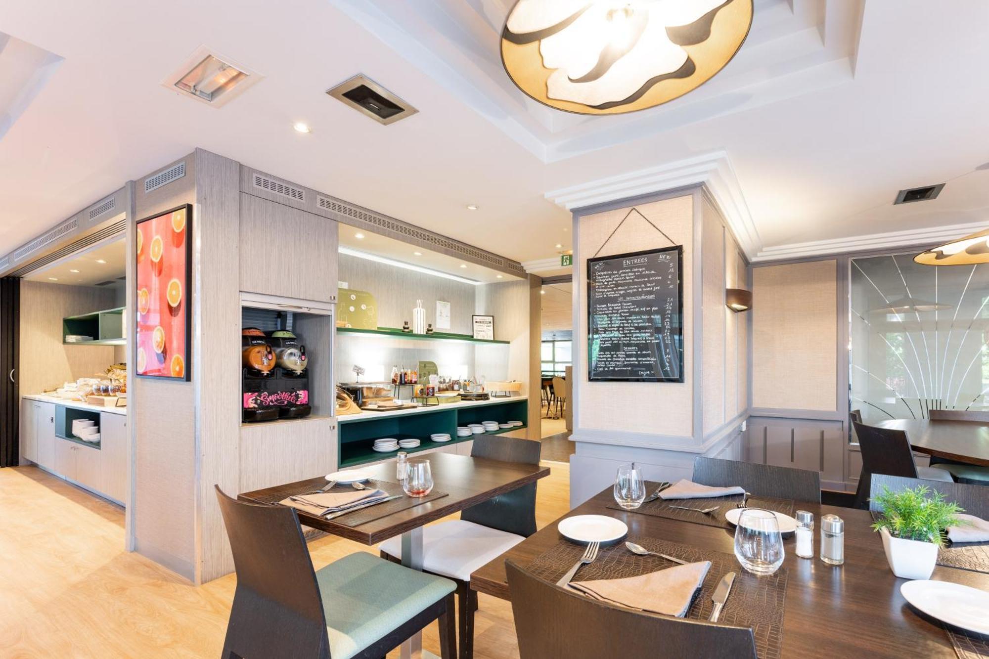 Mercure Grenoble Centre Porte Des Alpes Екстериор снимка